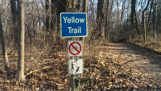 Yellow Trail Marker