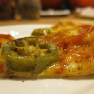 堤諾比薩  Tino's Pizza Cafe(家樂福內湖門市)