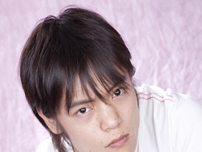 かっこいい 窪田 正孝 壁紙 の最高のコレクション アニメ画像