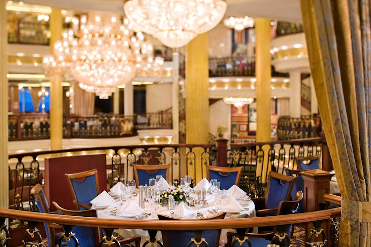 The MacBeth dining room, on deck 4 of Independence of the Seas, offers guests a high-end dining experience for dinner. The ship's main dining room also has a Romeo and Juliet dining area on deck 3 and King Lear on deck 5.
