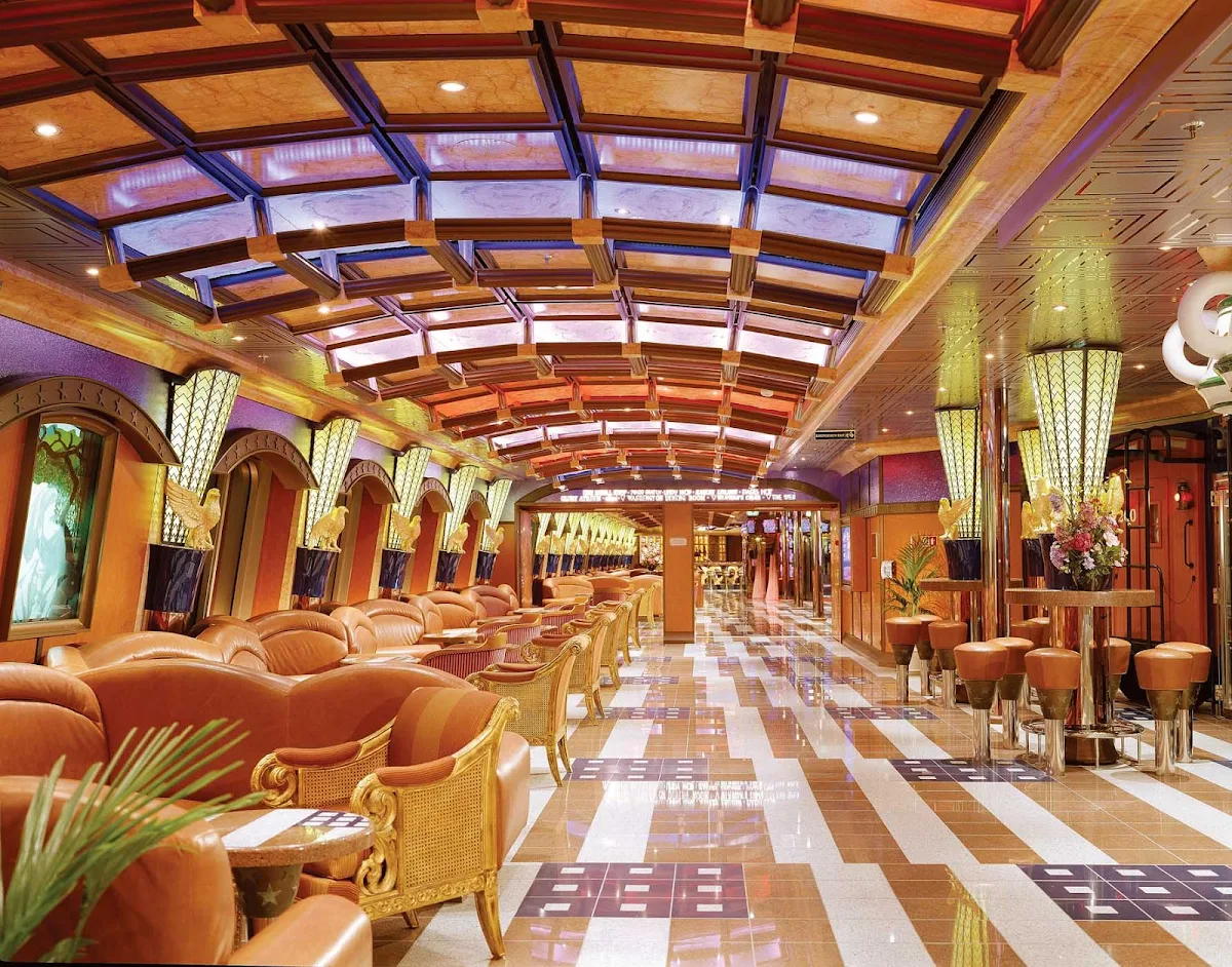 Carnival-Valor-King-Boulevard-Promenade - The brightly colored King Boulevard Promenade on Carnival Valor.