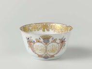 Bell-shaped cup from the 'Swellengrebel service' with a double crowned monogram and a border with floral scrolls