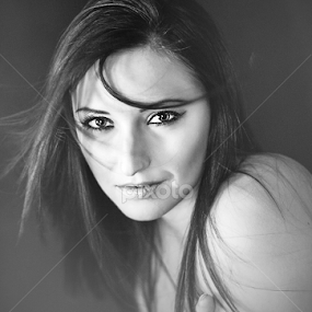 Toma  by Iwona Kwiatkowska - People Portraits of Women