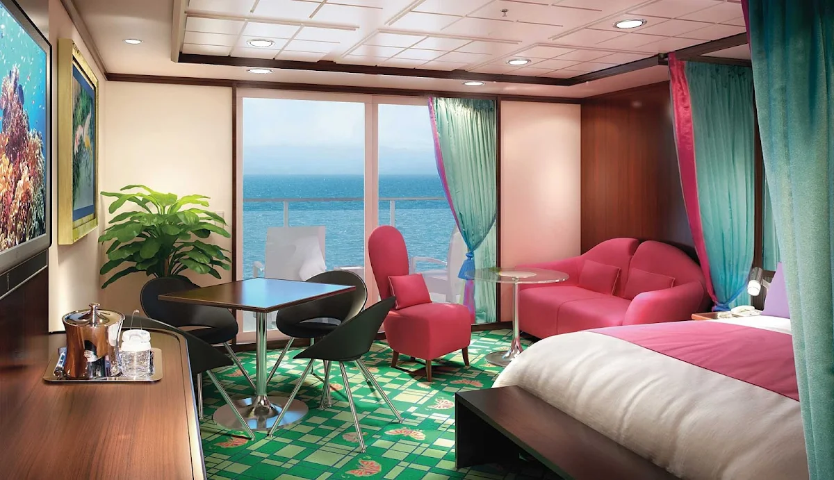 Norwegian-Jewel-stateroom-Penthouse-Large-Balcony-SE - You'll love the great views from Norwegian Jewel's Penthouse balcony, as well as the butler and concierge services.