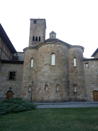 Torre Monasterio De Leyre