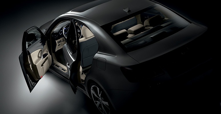[Lexus-IS-Facelift-2009-18[4].jpg]