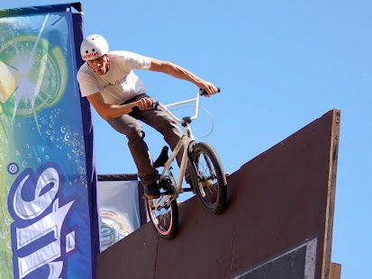 download Gila BMX Boy Puzzle free