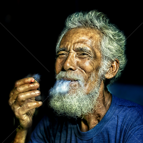 mr smoke  by Daril Sugito - People Portraits of Men