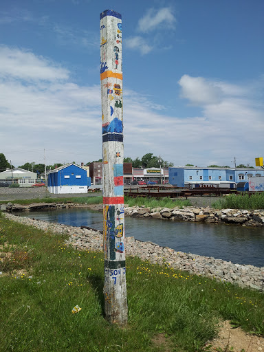 Painted Post at the Ballast Grounds