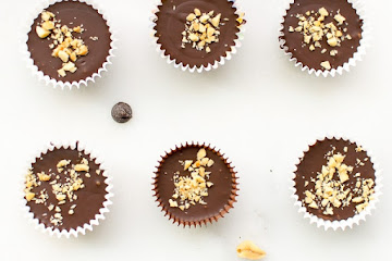 Honey, Chocolate And Cinnamon Raisin Peanut Butter Cups