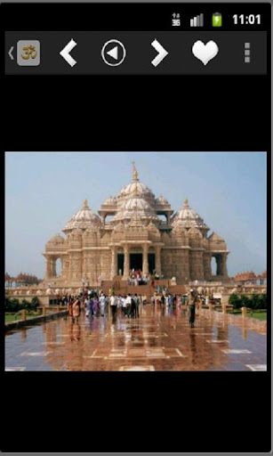 Hindu Temple Worship