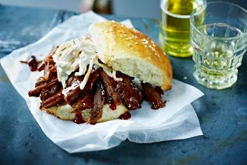Pulled pork Goan-style with coleslaw