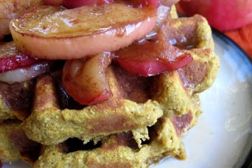 Pumpkin Apple Spice Waffles