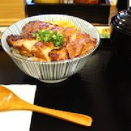 燒丼株式會社(樹林秀泰店)