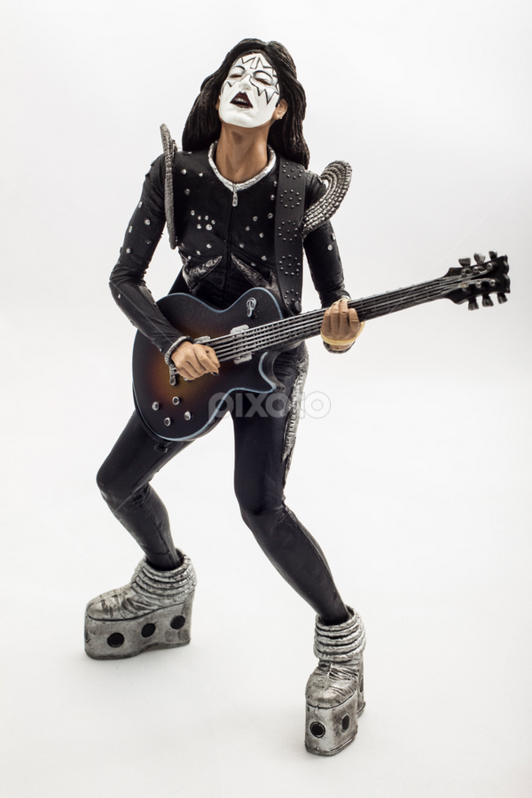 Ace Frehley ALIVE action figure | Other Objects | Artistic Objects | Pixoto