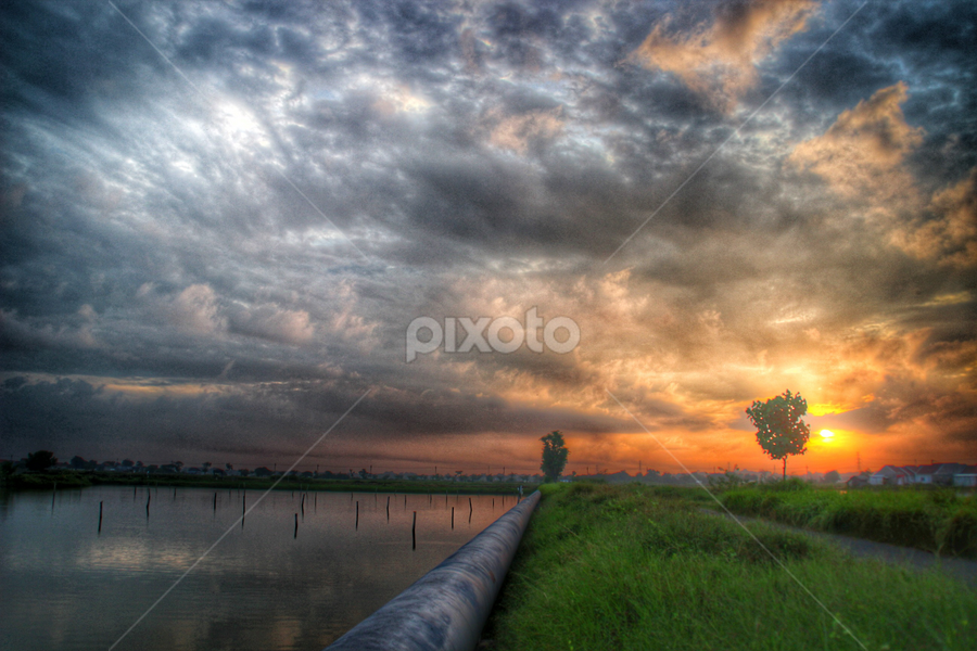 tambak suci 1 by Rizal Debby - Landscapes Sunsets & Sunrises