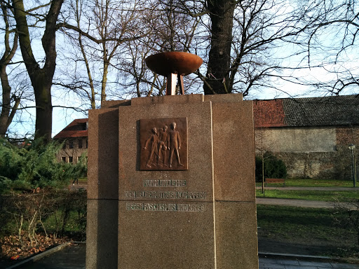 KZ Gedenkstein 