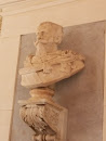 Statua Di Vittorio Emanuele