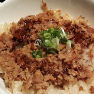 藝奇和牛岩板燒 日本料理(台南南紡店)