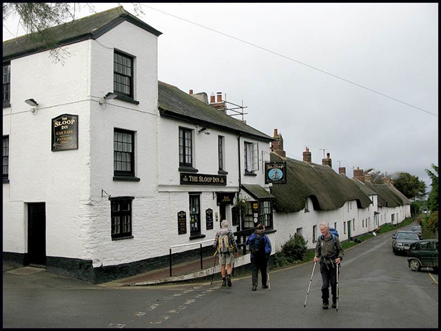 [0601sloopinn[4].jpg]