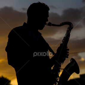Sax Series: SaxSet by Alejo Cedeno - People Musicians & Entertainers