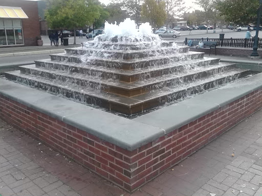MLK Drive Plaza Fountain