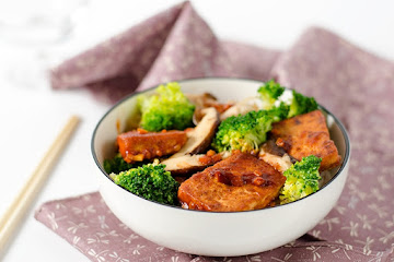Sweet and Sour Tofu (糖醋豆腐)