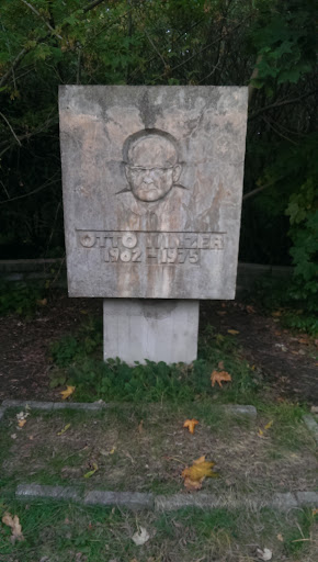 Otto Winzler Denkmal