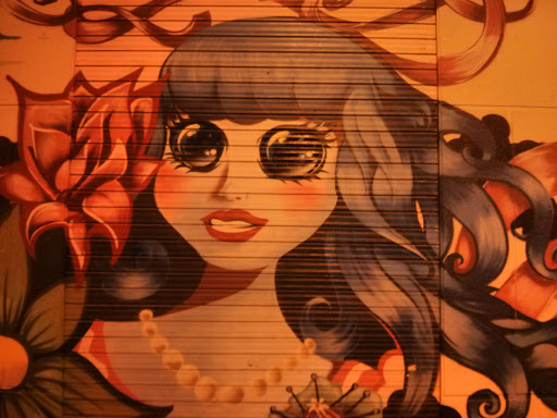 Street Art - Big Eyes Girl