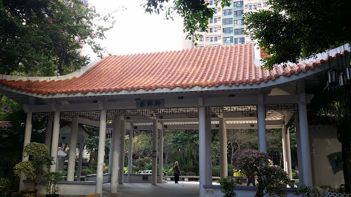 Lok Kwan West Gate