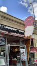 Haagen Dazs Giant Ice Cream