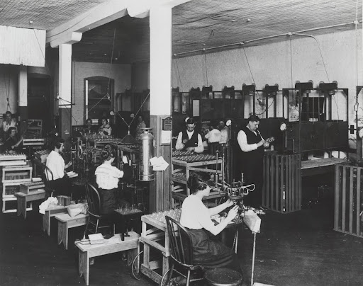 Moorhead Laboratories, 1919