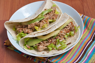 Slow Cooker Chicken Tacos