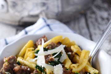 Parmesan Kale & Sausage Pasta