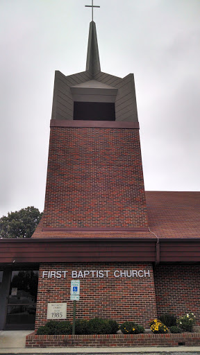 First Baptist Church Litchfield