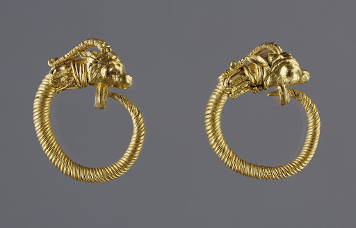 Pair of Hoop Earrings with Ibex Head Finials (Main View (.1-.2), Right sides)