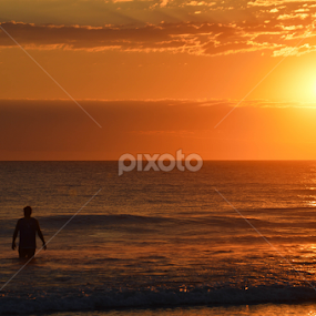 Mas alla del mar by Alighieri Rizo - Landscapes Sunsets & Sunrises