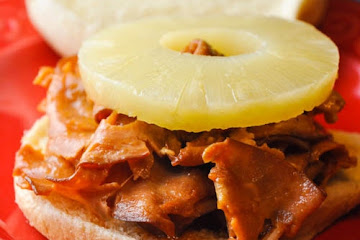 Crock Pot Hawaiian Sandwiches