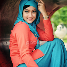 by Rahmat Sugee - People Portraits of Women