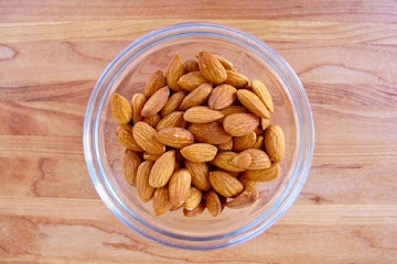 How to Blanch Almonds