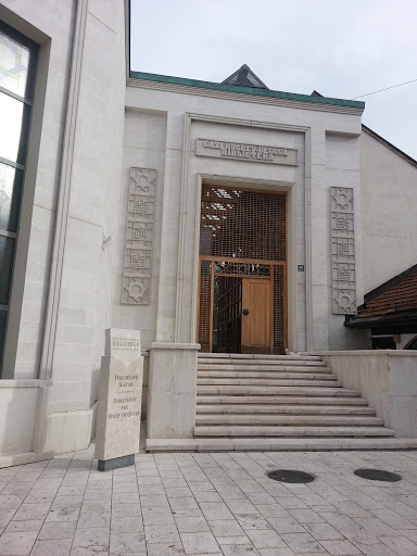 Gazi Husrev-Begova Biblioteka 