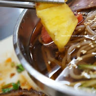 小瀋陽酸菜白肉鍋