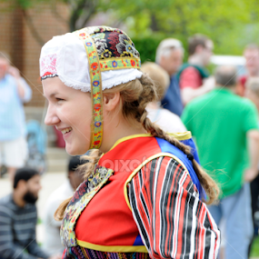 by Renee Yohe - People Street & Candids