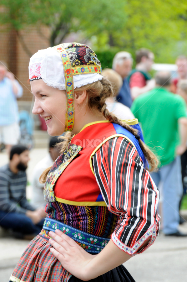 by Renee Yohe - People Street & Candids