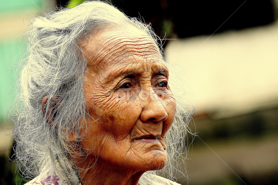 by Si Bajank - People Street & Candids