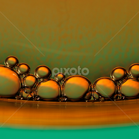 Bubbles 122 by Blaž Janežič - Abstract Macro