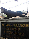Black Panther Polsek Bogor Barat Statue 