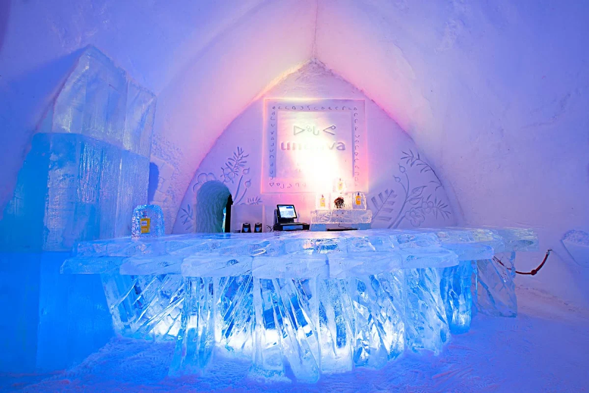 Hotel-de-Glace-Quebec-City - Cool! Hotel de Glace, or the Ice Hotel, in Quebec City.