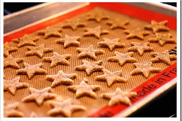 Homemade Cheesy Crackers