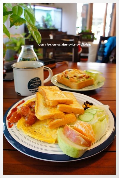 【台中早午餐】法布兒早午餐輕食。這樣一份不到100元，餐點佳、份量足、CP值高…